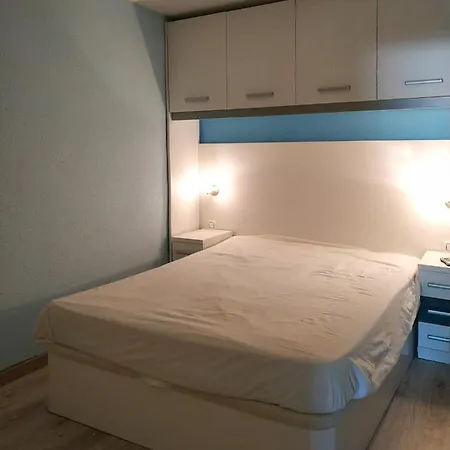 Apartment Sunflat Holidays Vila Economic Aparment *